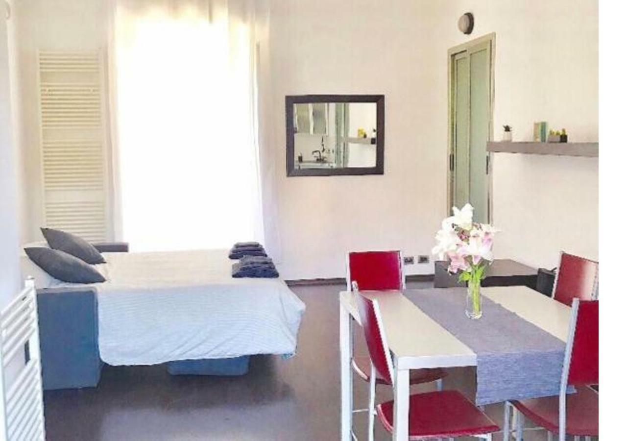 Cozy Studio Apartment - Borgo Campidoglio 都灵 外观 照片